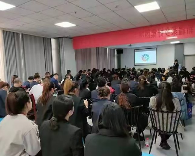 家鄉(xiāng)好攜手華商縱橫項目正式啟動